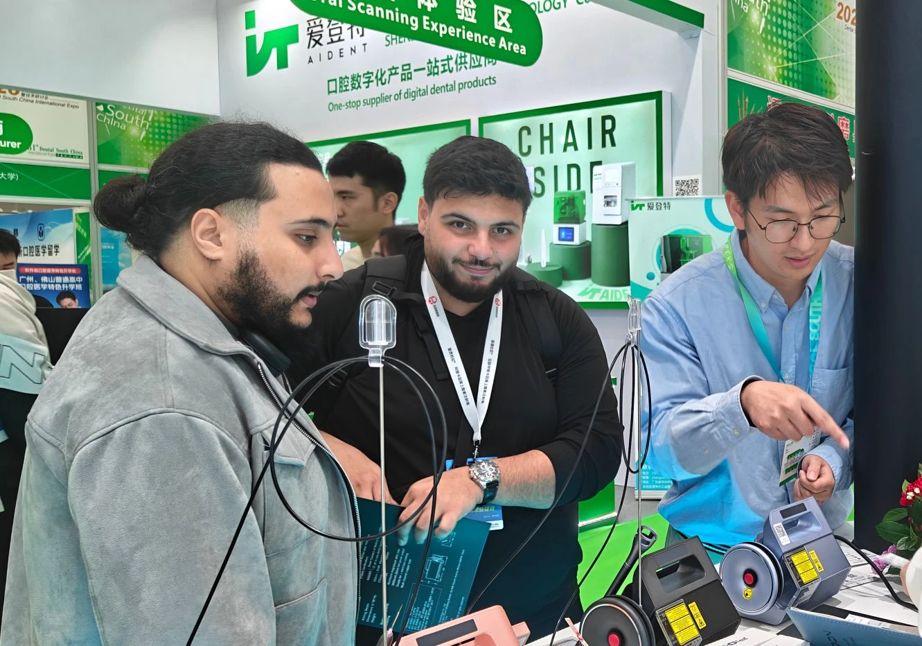 south-dental-china-day-1-highlights-4.webp