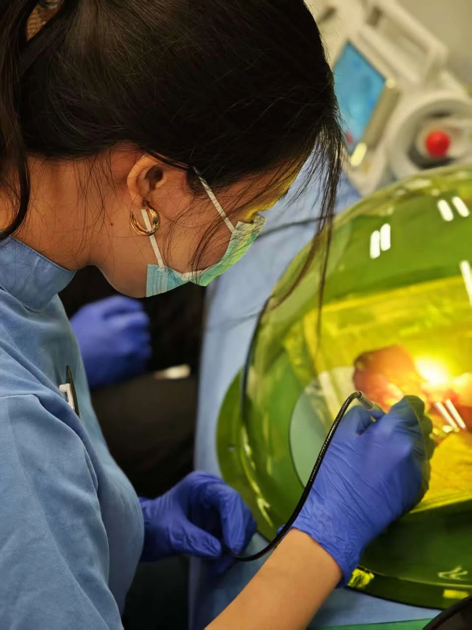 Pioon Laser Training: Hands-On Experience in Dental Education